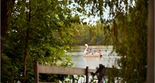 Tretbootfahren in Center Parcs Park Allgäu