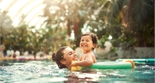 Babyschwimmen in Center Parcs Het Heijderbos
