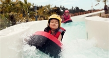 Wildwasser-Rafting in Center Parcs De Huttenheugte