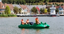Tretbootfahren in Center Parcs Le Lac d'Ailette