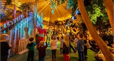 Orry & Freunde-Show in Center Parcs Limburgse Peel