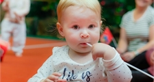 Baby-Gymnastik in Center Parcs Het Meerdal