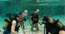 Kinder-Schnuppertauchgang (1 Stunde) in Center Parcs Port Zélande