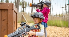 Cool Factor: Laser Battle (draußen) in Center Parcs De Vossemeren