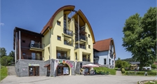 4-Personen-Ferienwohnung 4B1 in Landal Marina Lipno