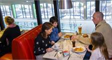 Essen und Trinken Einrichtungen in Landal Salztal Paradies
