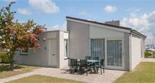 Bungalow BAV in Landal Beach Resort