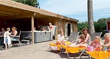 Chalet Buitenverblijf-Wellness-12 in Landal Resort Arcen